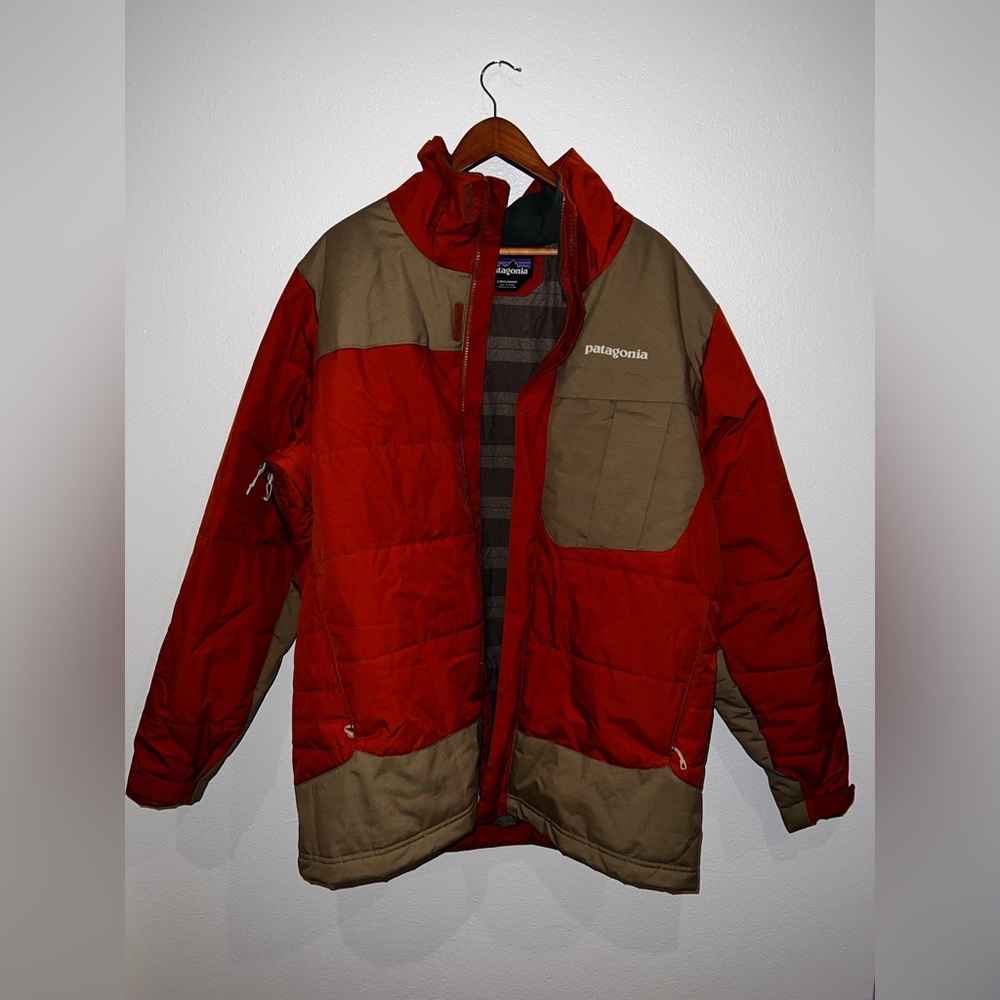 PATAGONIA SKI/SNOWBOARD INSULATED COAT!